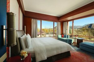 Гостиница Shangri-La Lhasa