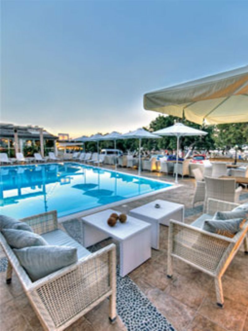 Фото Memories Beach Hotel