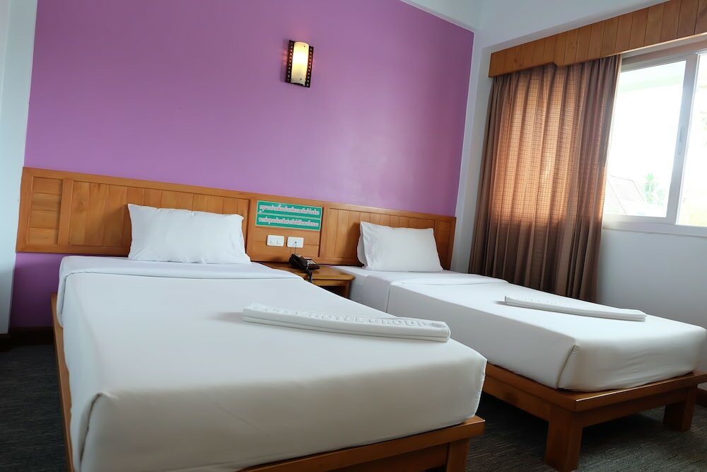 Фото Riverside Hotel