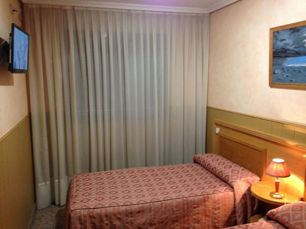 Фото Hostal Juan Xxiii