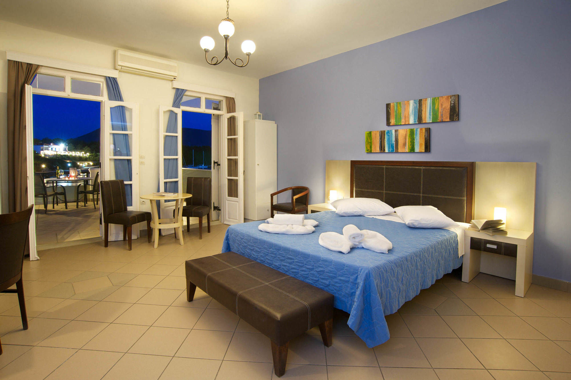 Фото Fiscardo Studios