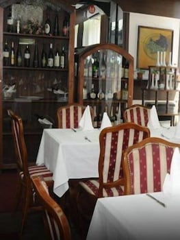 Фото Hotel Kasina