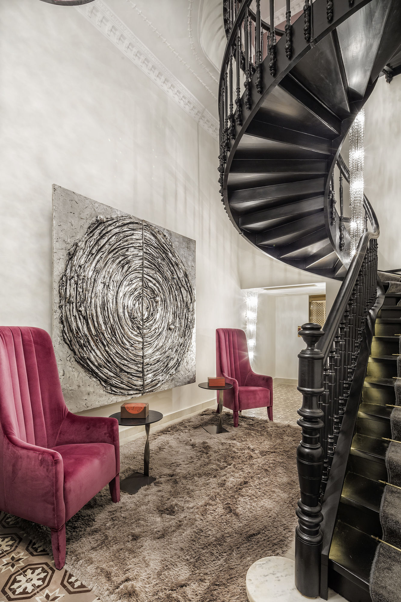 Фото 3Sixty Hotel & Suites