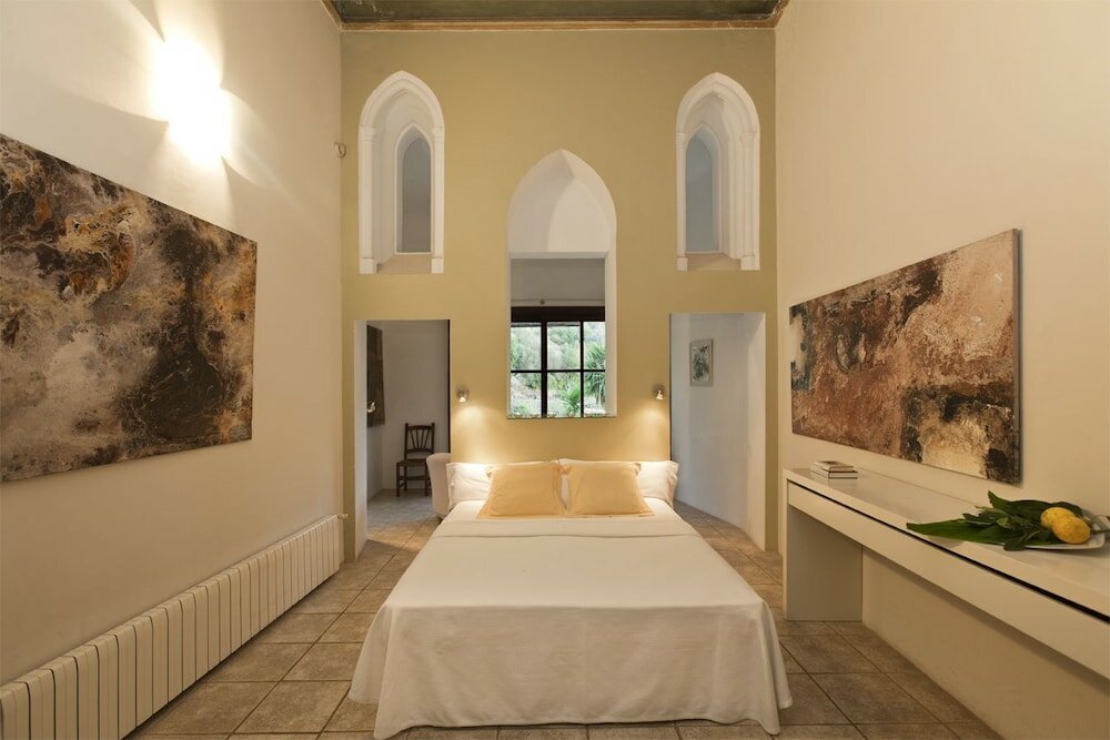 Фото Fornalutx Petit Hotel