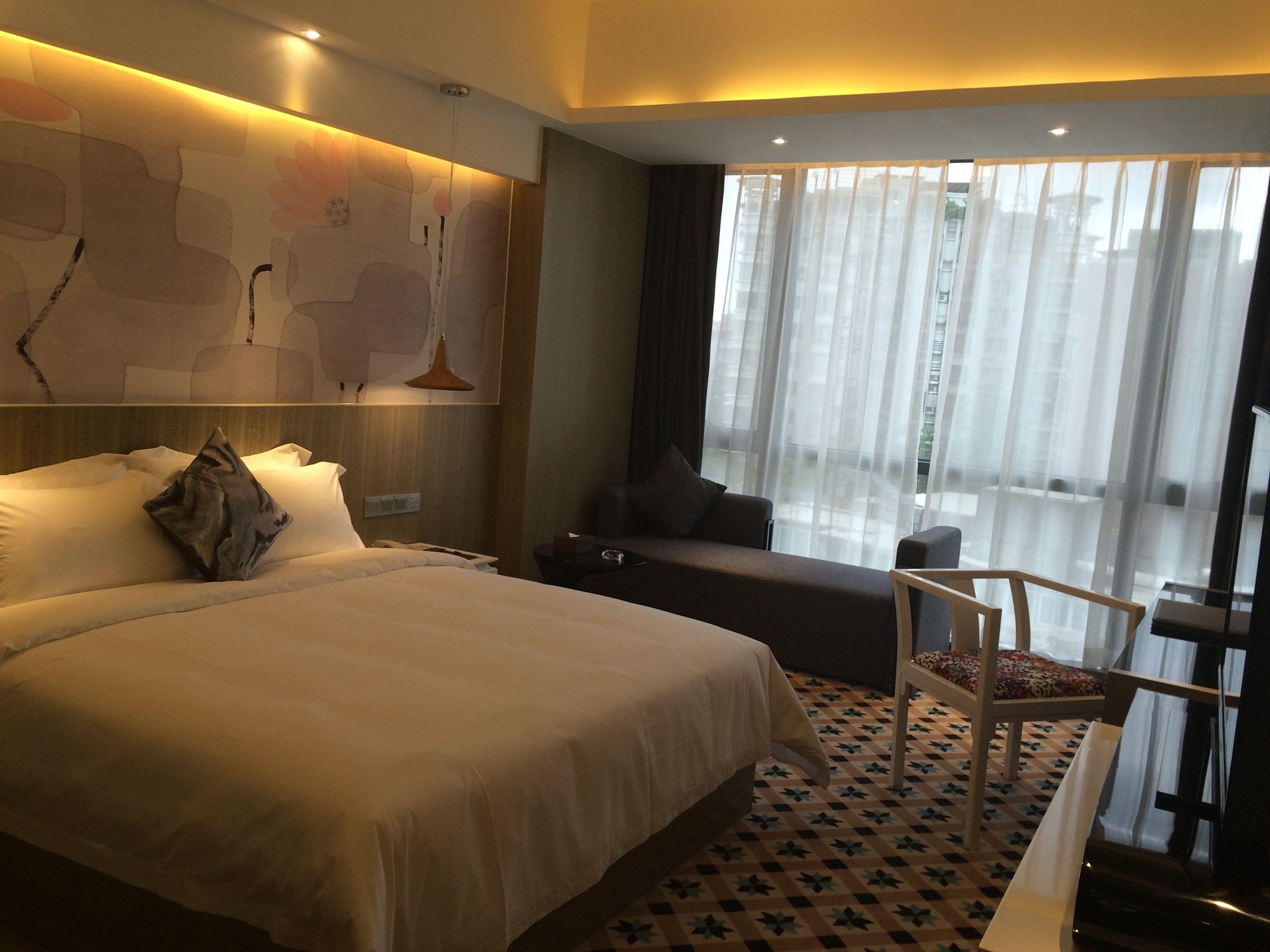 Фото Paco Business Hotel Guangzhou Tianpingjia Metro Branch