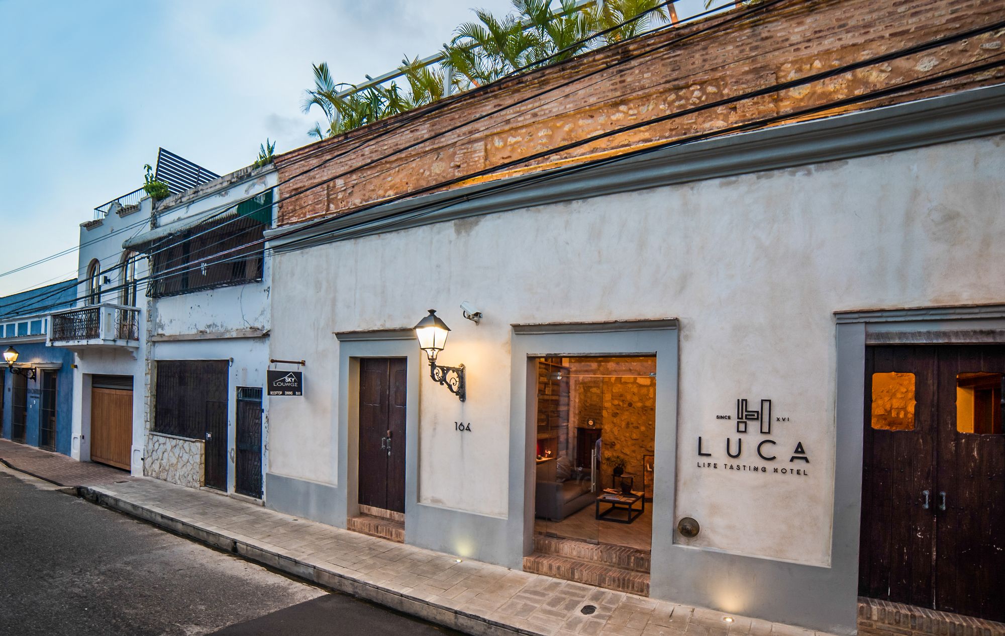 Фото Luca Hotel by The Oxo House