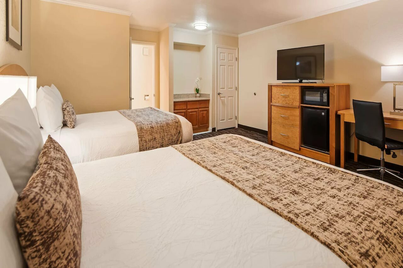 Фото Best Western Plus Ontario Airport & Convention Center