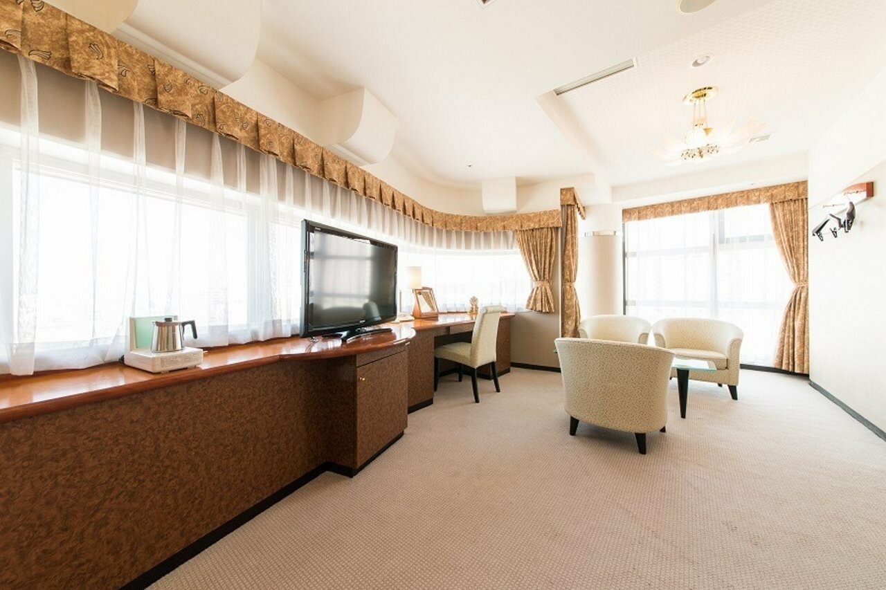 Фото Apa Hotel Kanazawa Ekimae