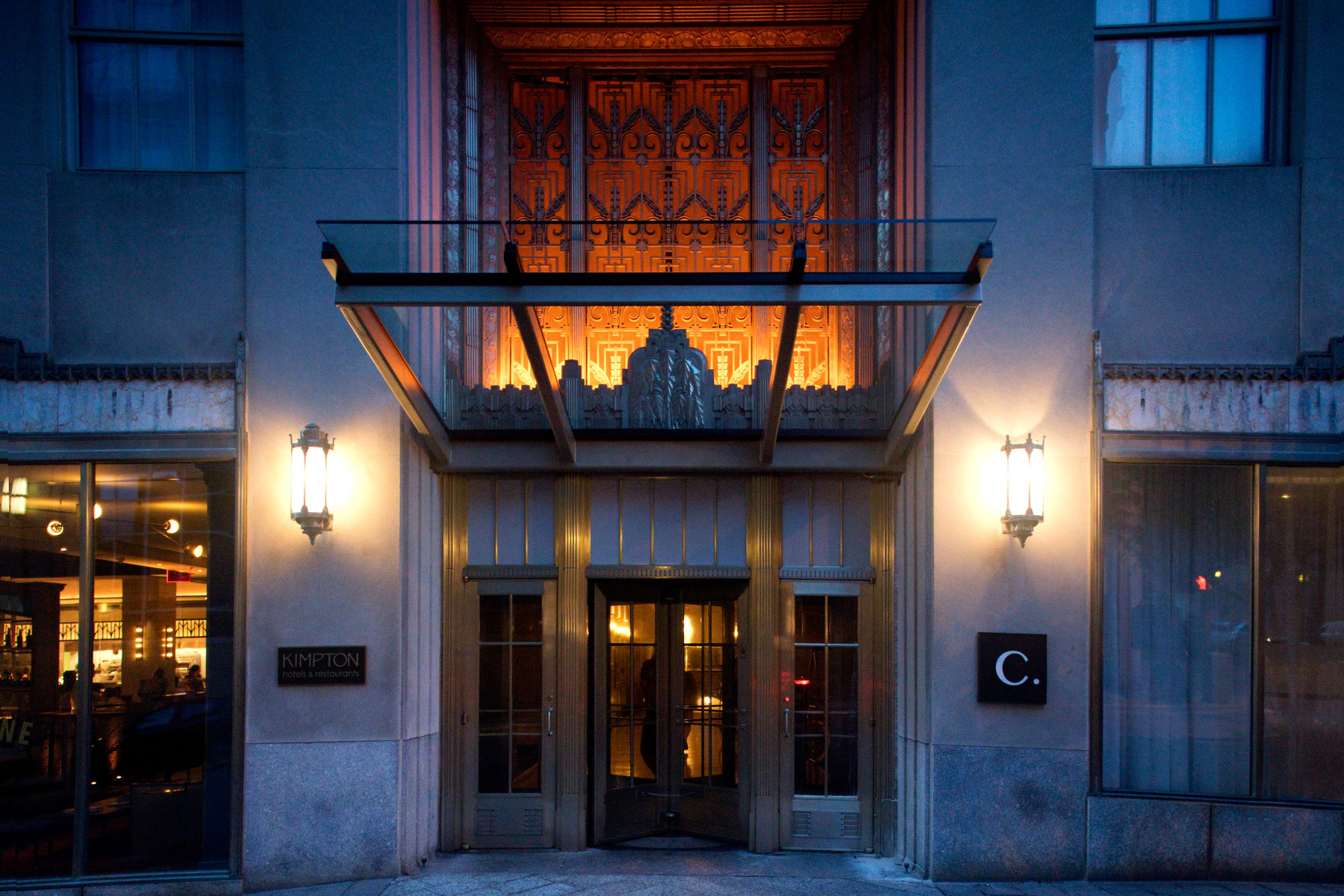 Фото Kimpton Cardinal Hotel, an IHG Hotel