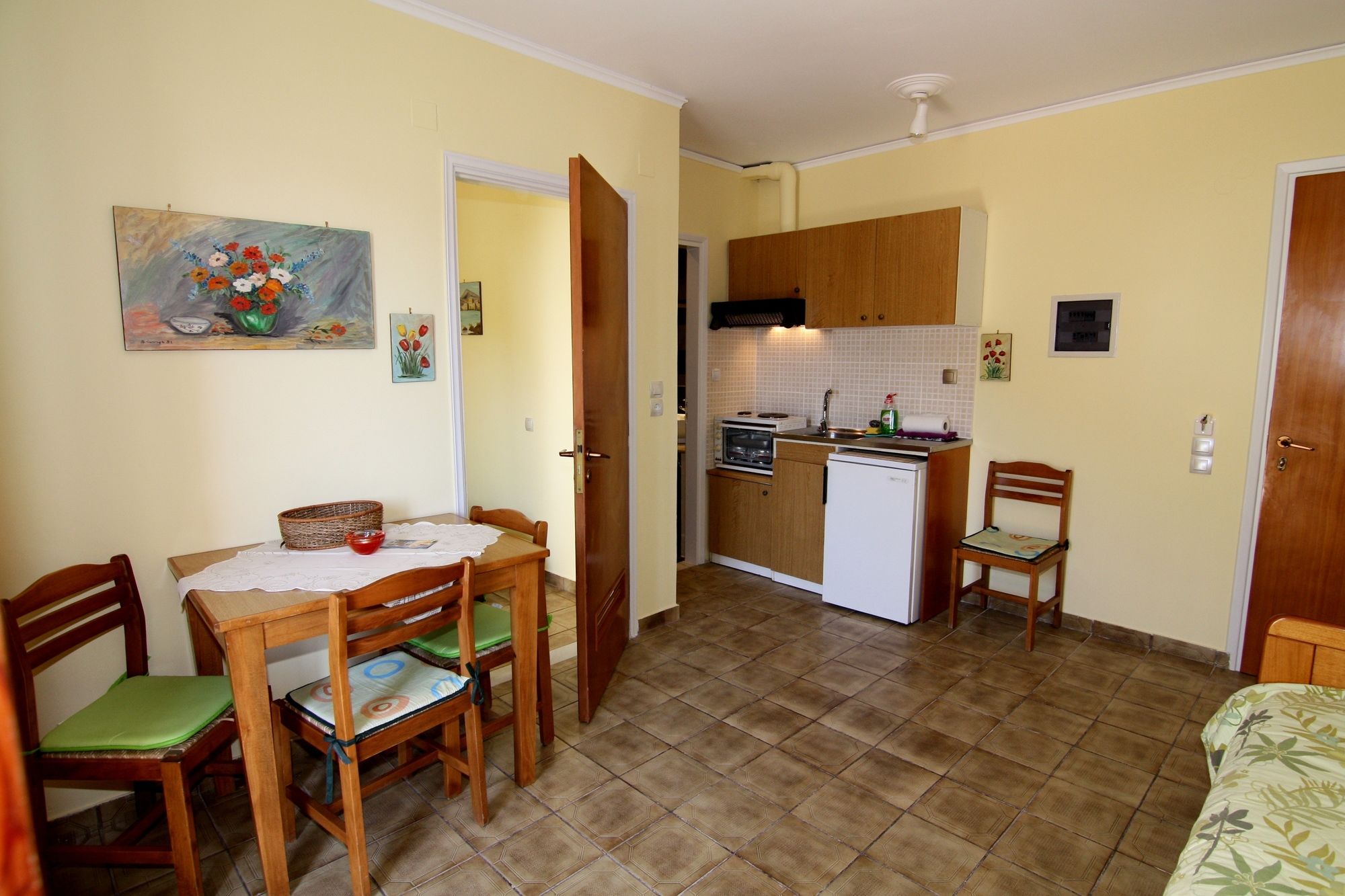 Фото Oasis Apartments