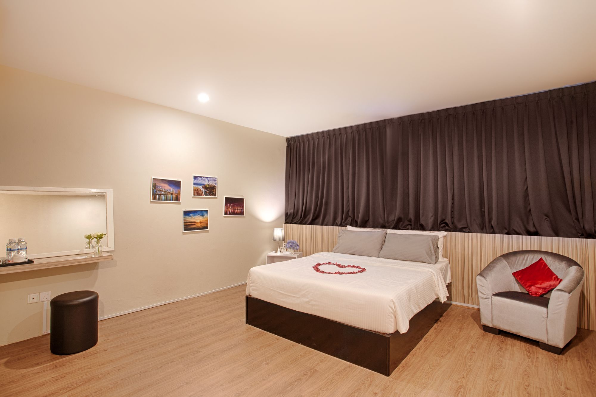 Фото 54971778990