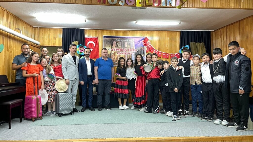 School Akmeşe Middle School, Izmit, photo