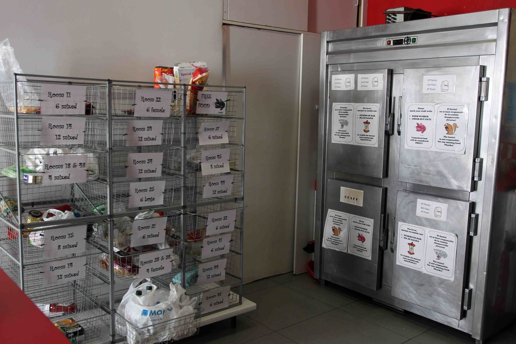 Фото Red Nest Hostel Valencia