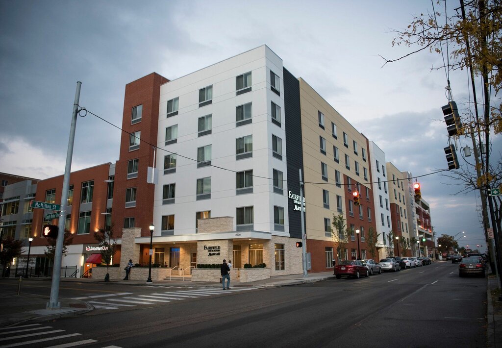 Hotel Fairfield Inn & Suites Cincinnati Uptown/University Area, Cincinnati, photo