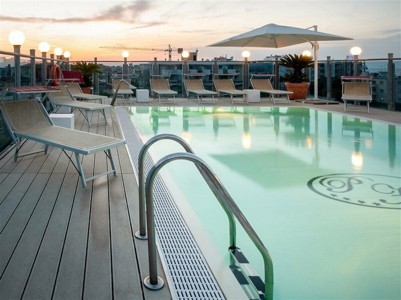 Фото Hotel President