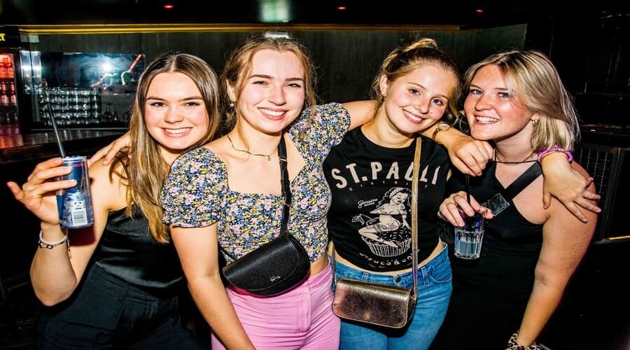 Hotel Cloudflare, Bartin, photo