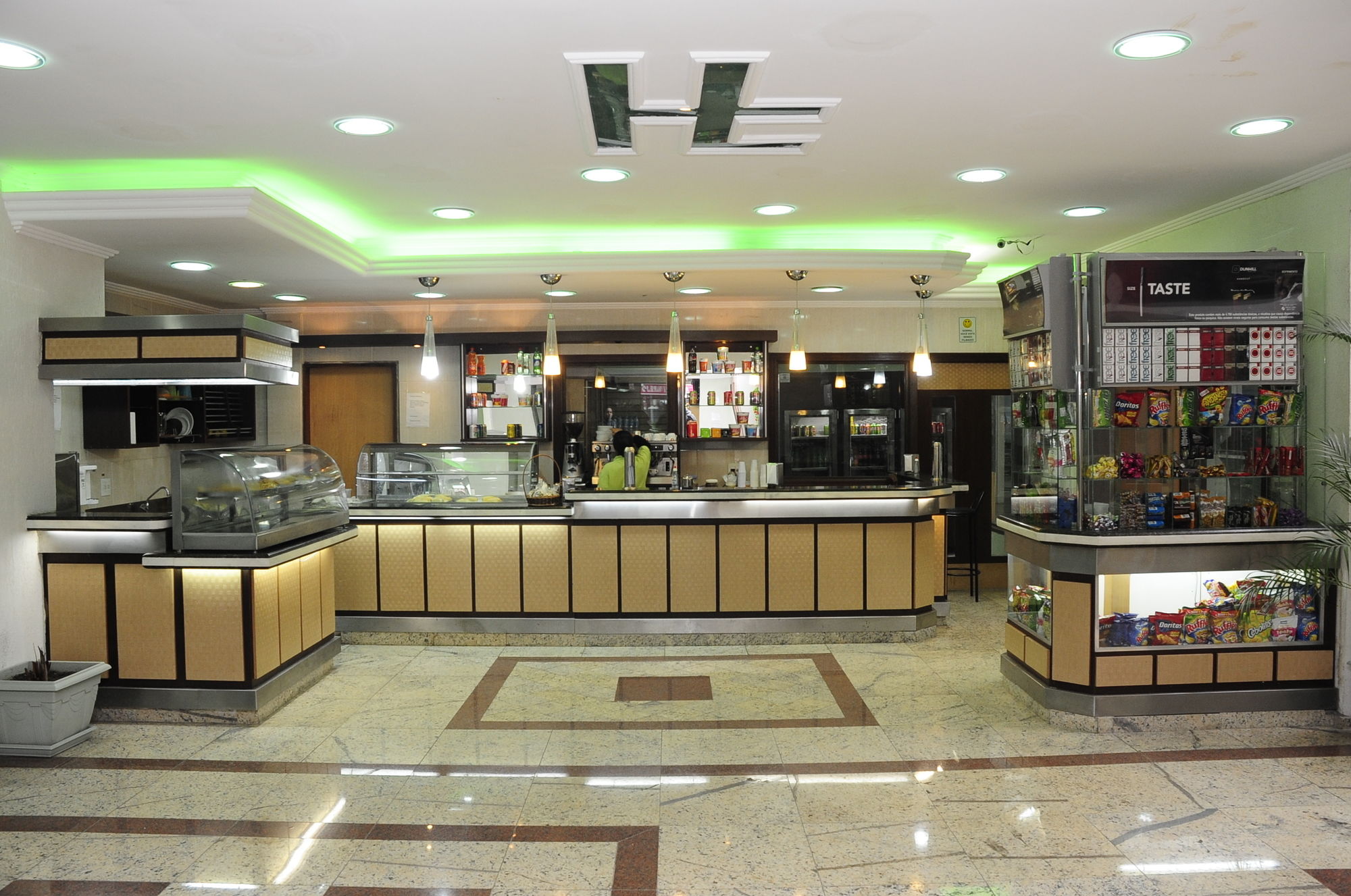 Фото Hotel Family