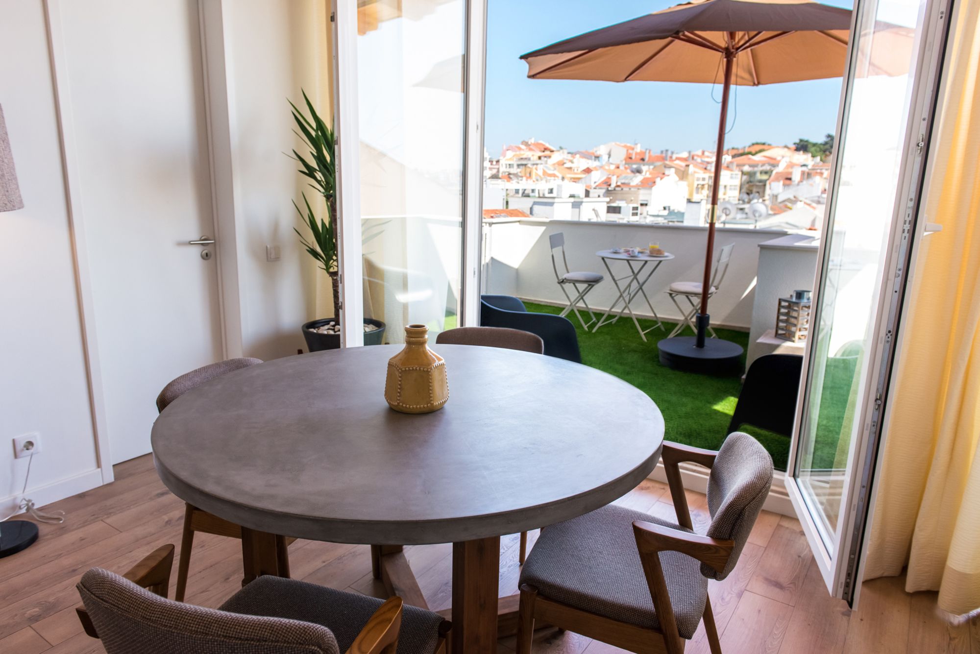 Фото Lx51 Studios & Suites Lisbon Center