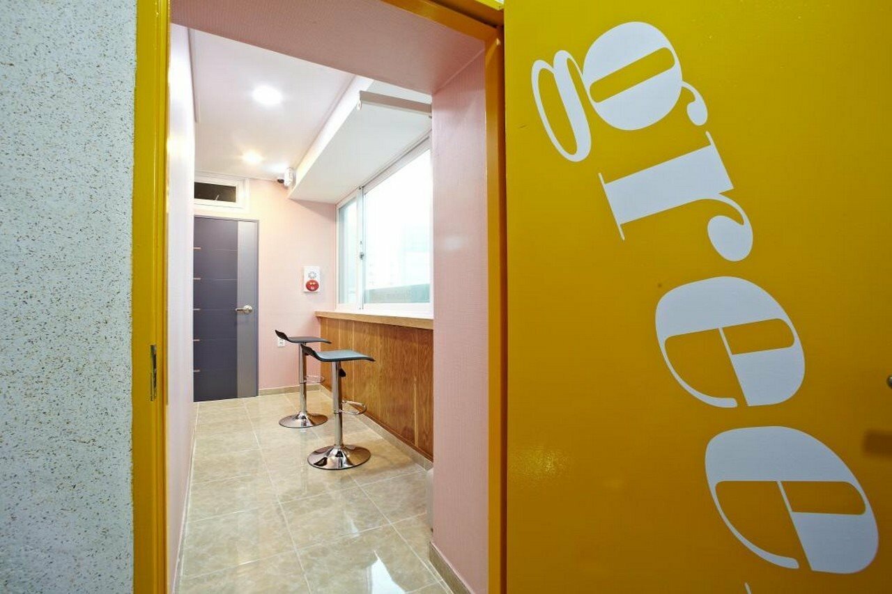 Фото Rainbow Hotel Myeongdong