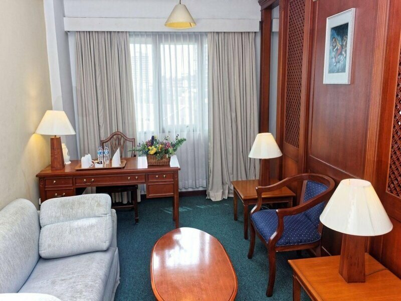 Фото Paragon Gallery Hotel