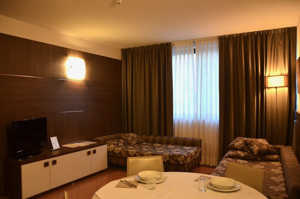 Фото Hotel Victoria