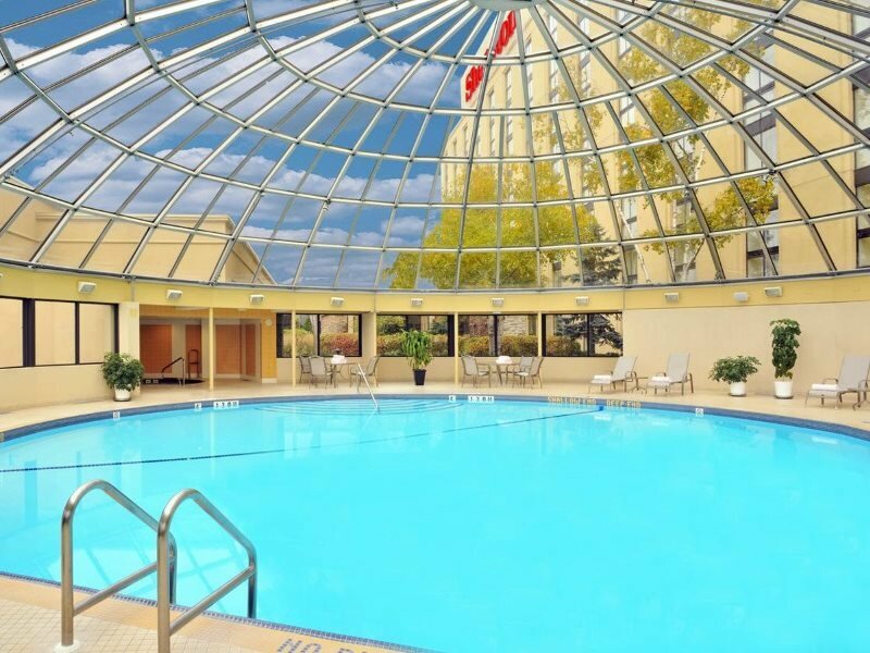 Фото Sheraton Toronto Airport Hotel & Conference Centre