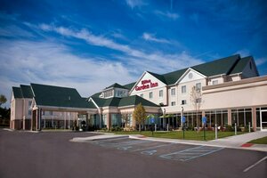 Гостиница Hilton Garden Inn St. Louis Airport