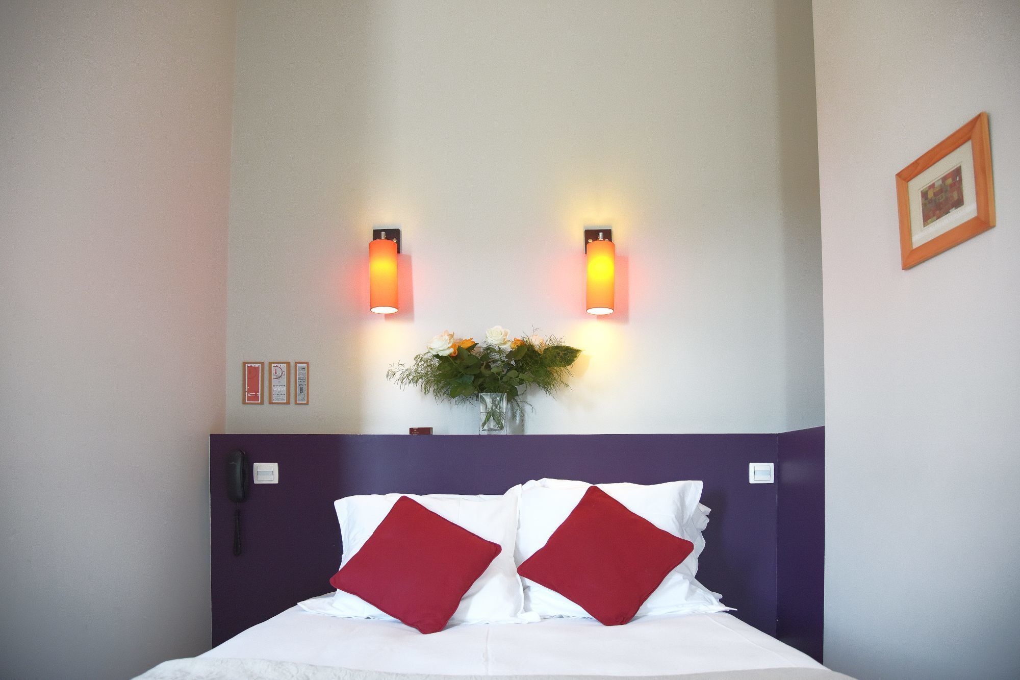 Фото Hotelo Lyon Charité