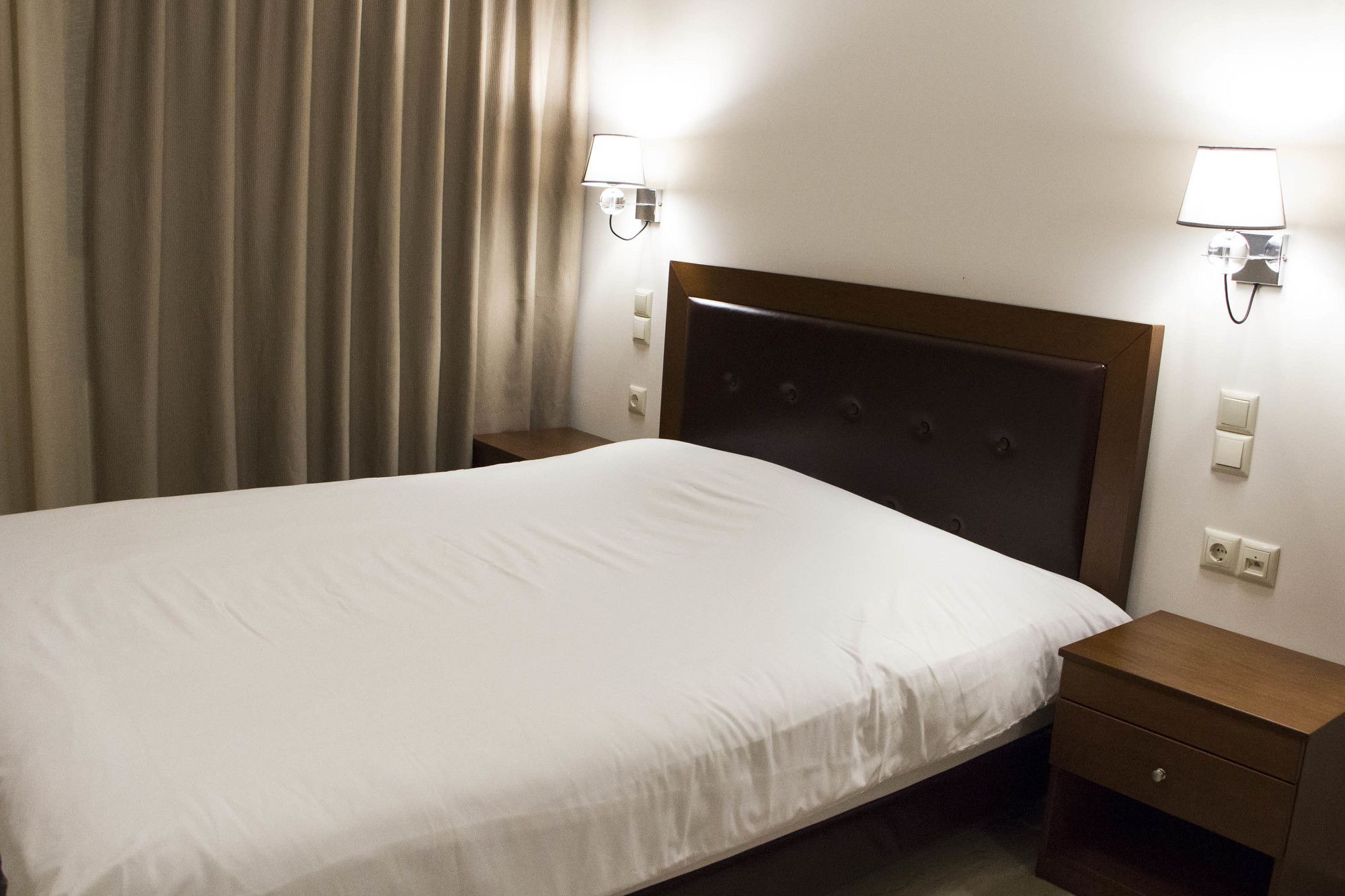 Фото Kentrikon Hotel