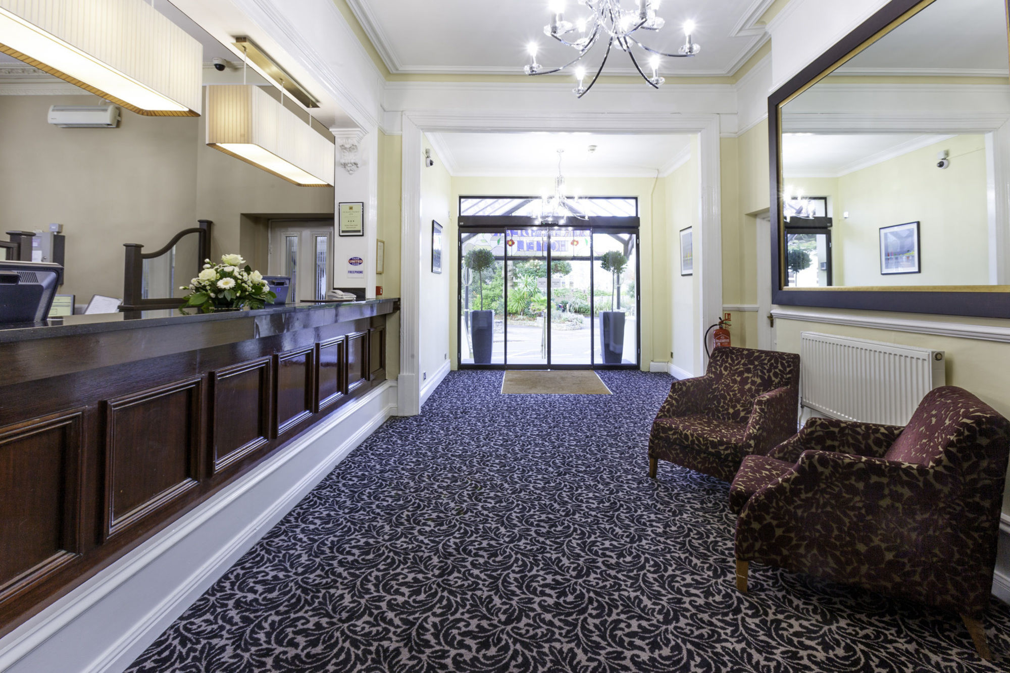 Фото The Durley Dean Hotel