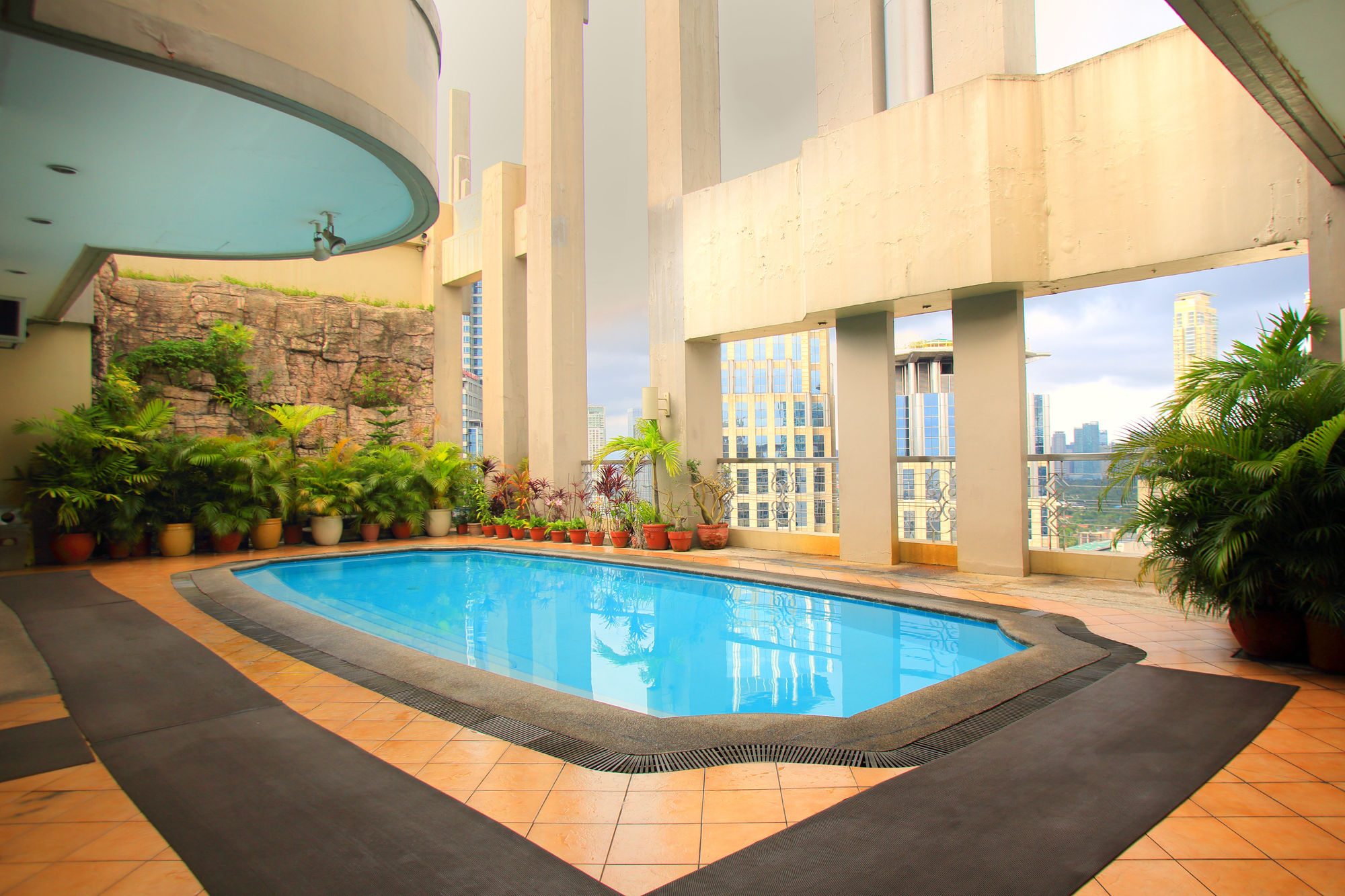 Фото Bsa Suites Makati