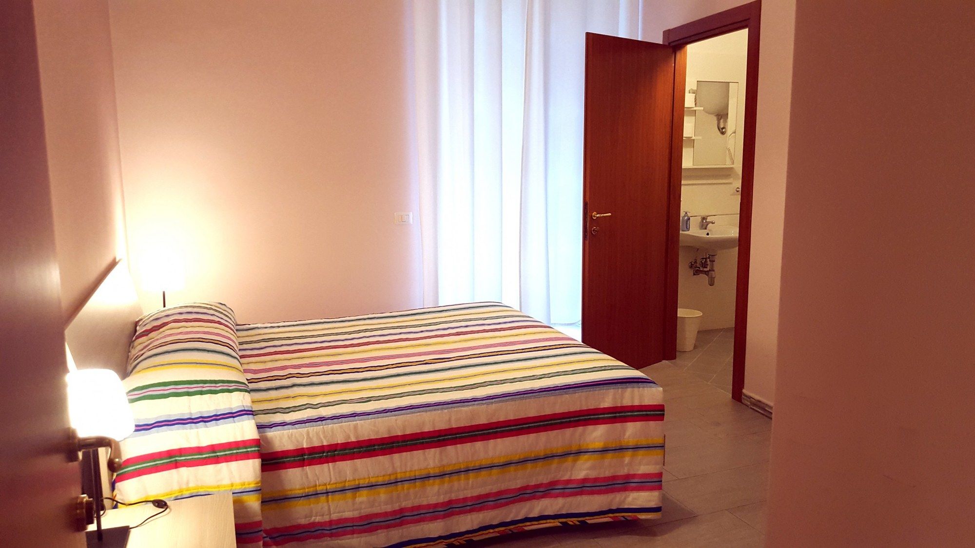 Фото Mancini Hostel Naples