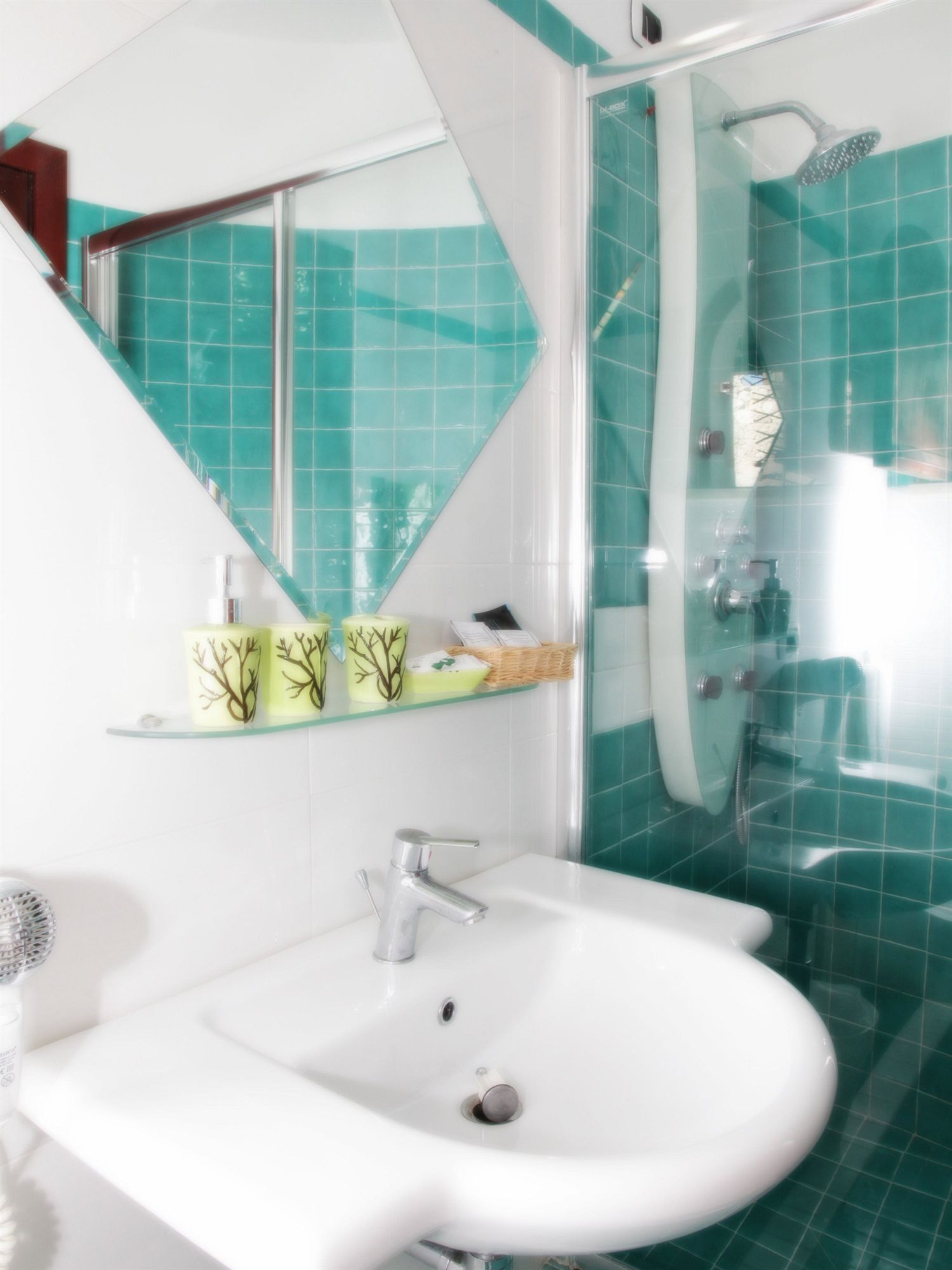 Фото OldWell Hotel