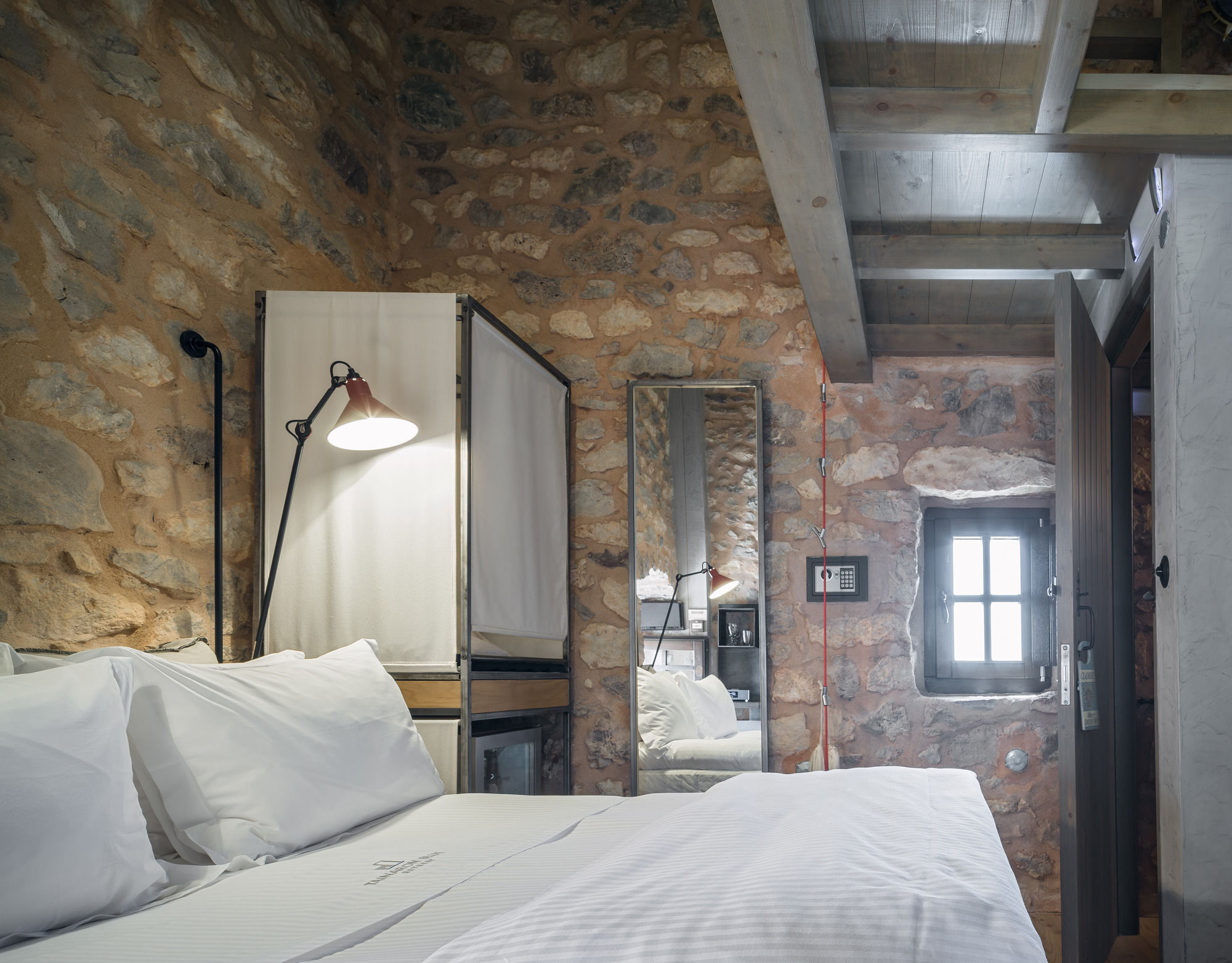 Фото Tainaron Blue Retreat