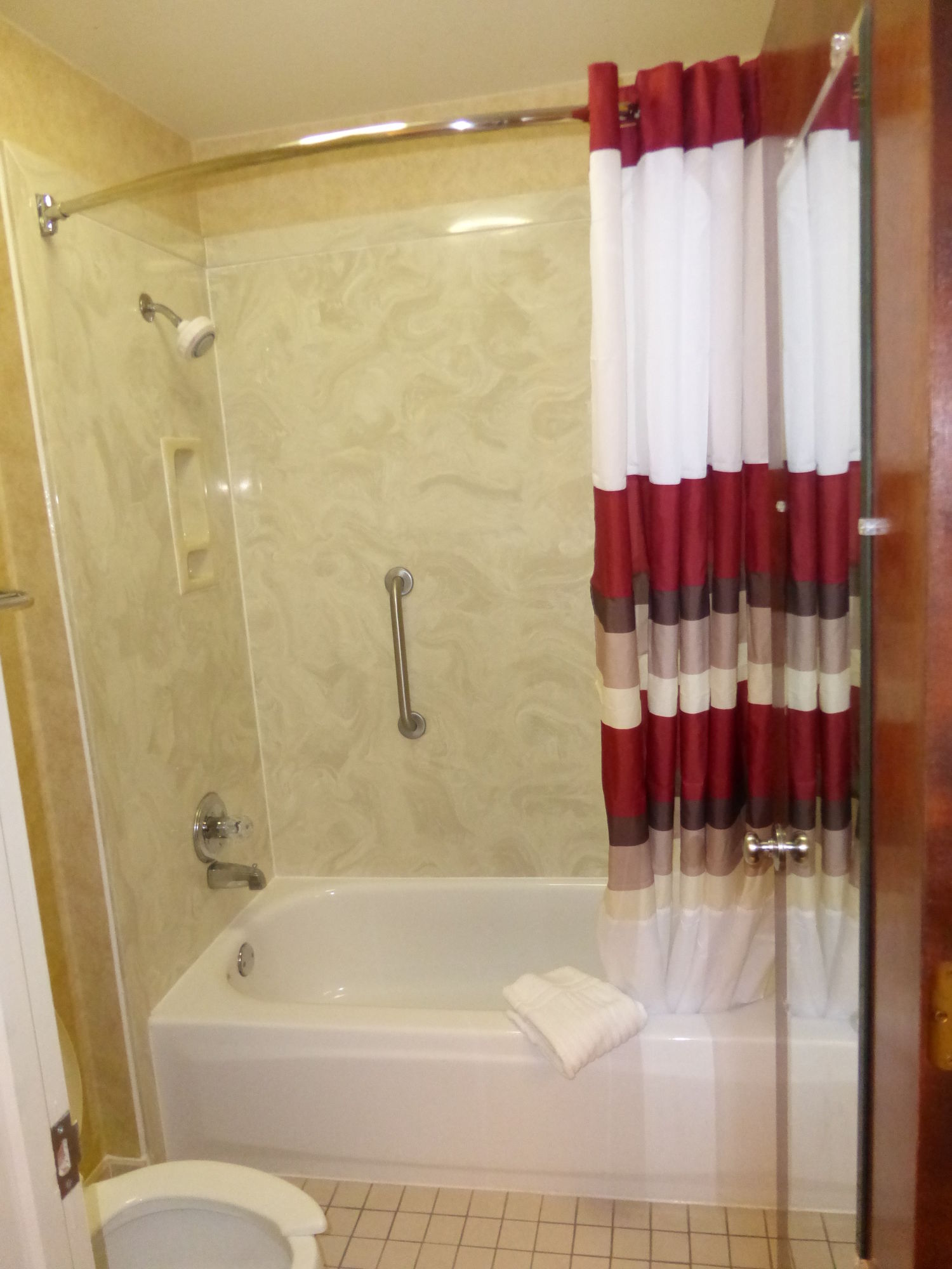 Фото Red Roof Inn & Suites Oxford