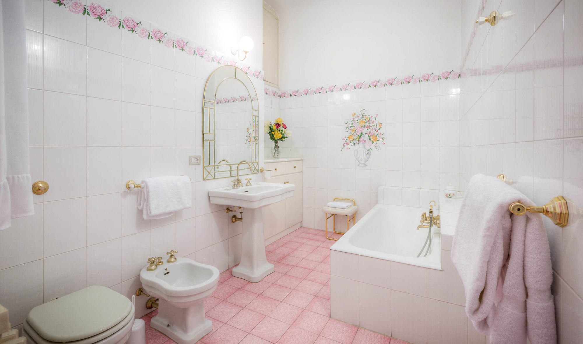 Фото Novella House