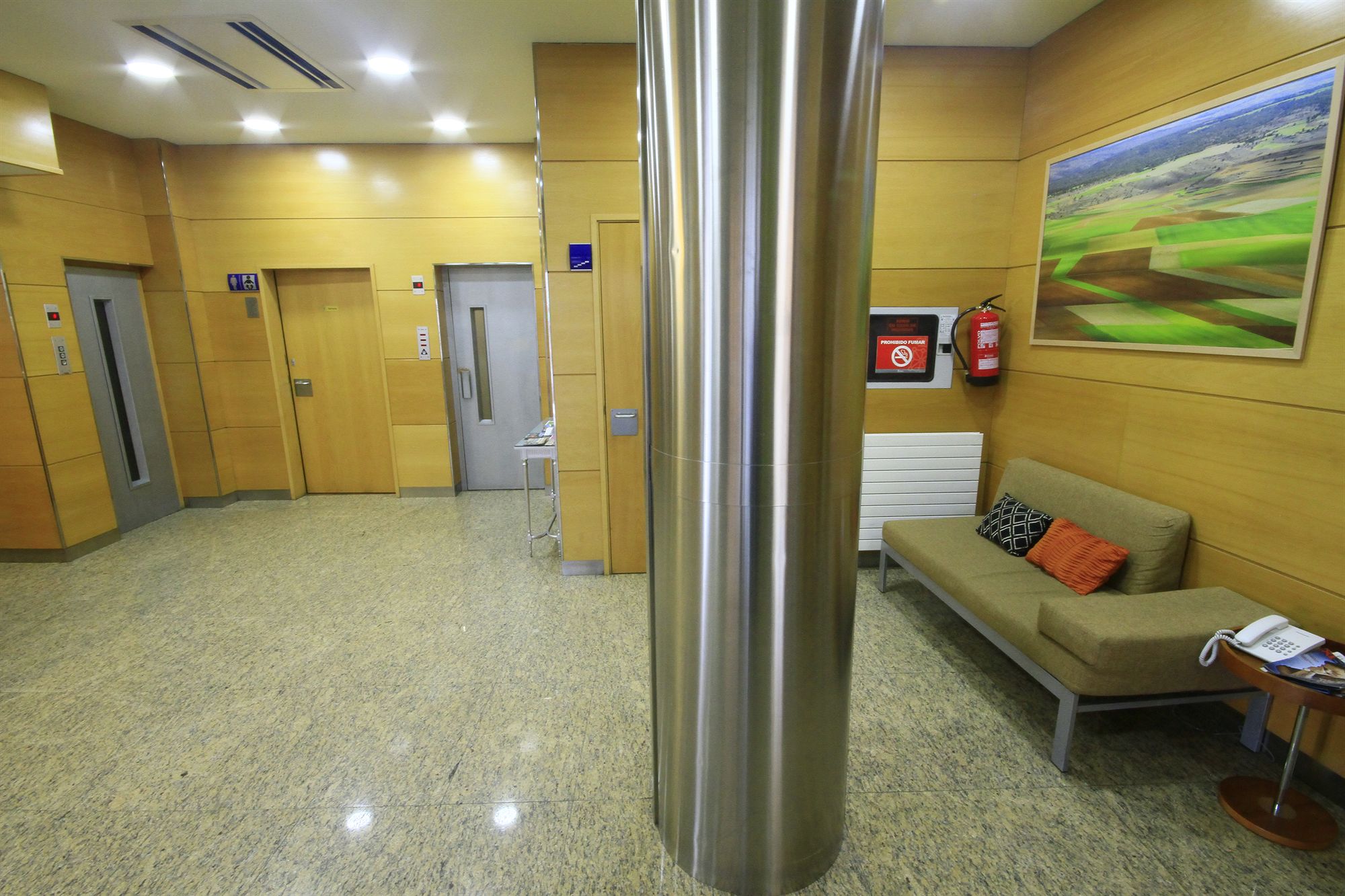 Фото Hotel Santamaría