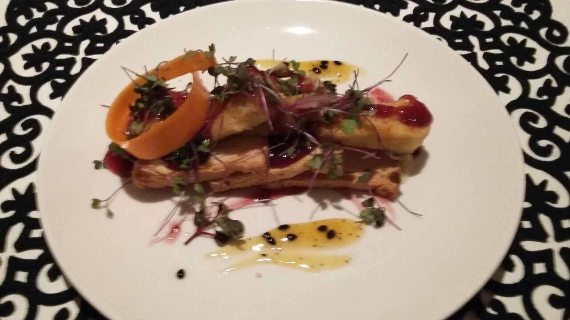 Фото The Three Boutique Hotel