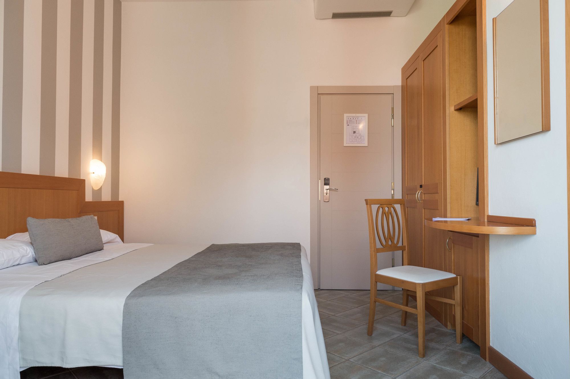 Фото Perla Verde Hotel