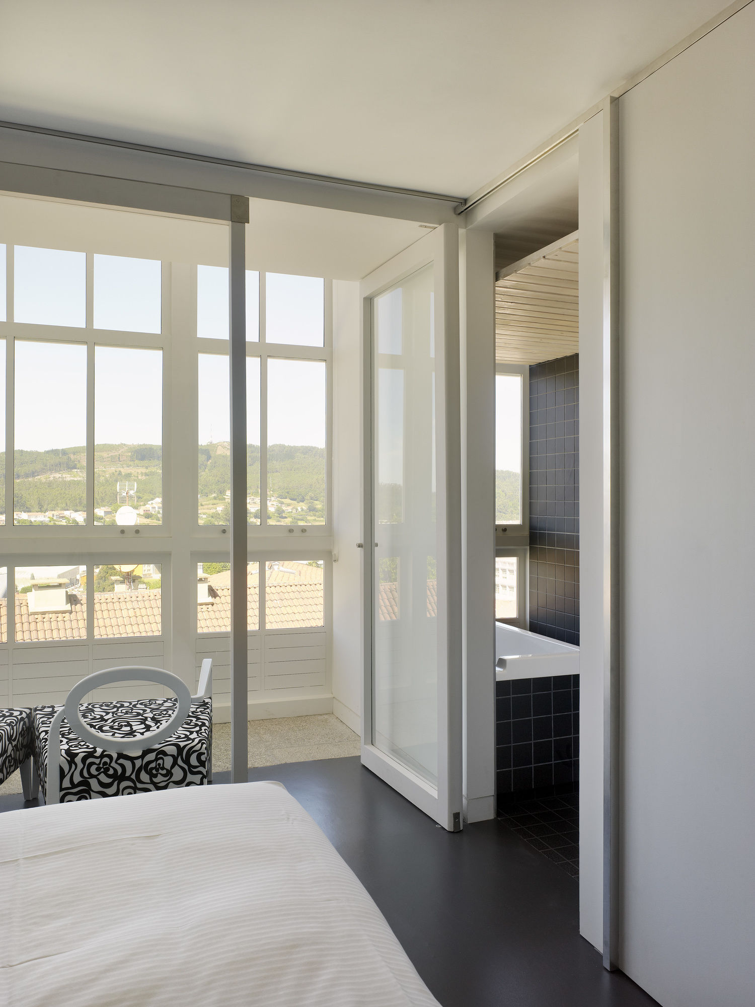 Фото Moure Hotel