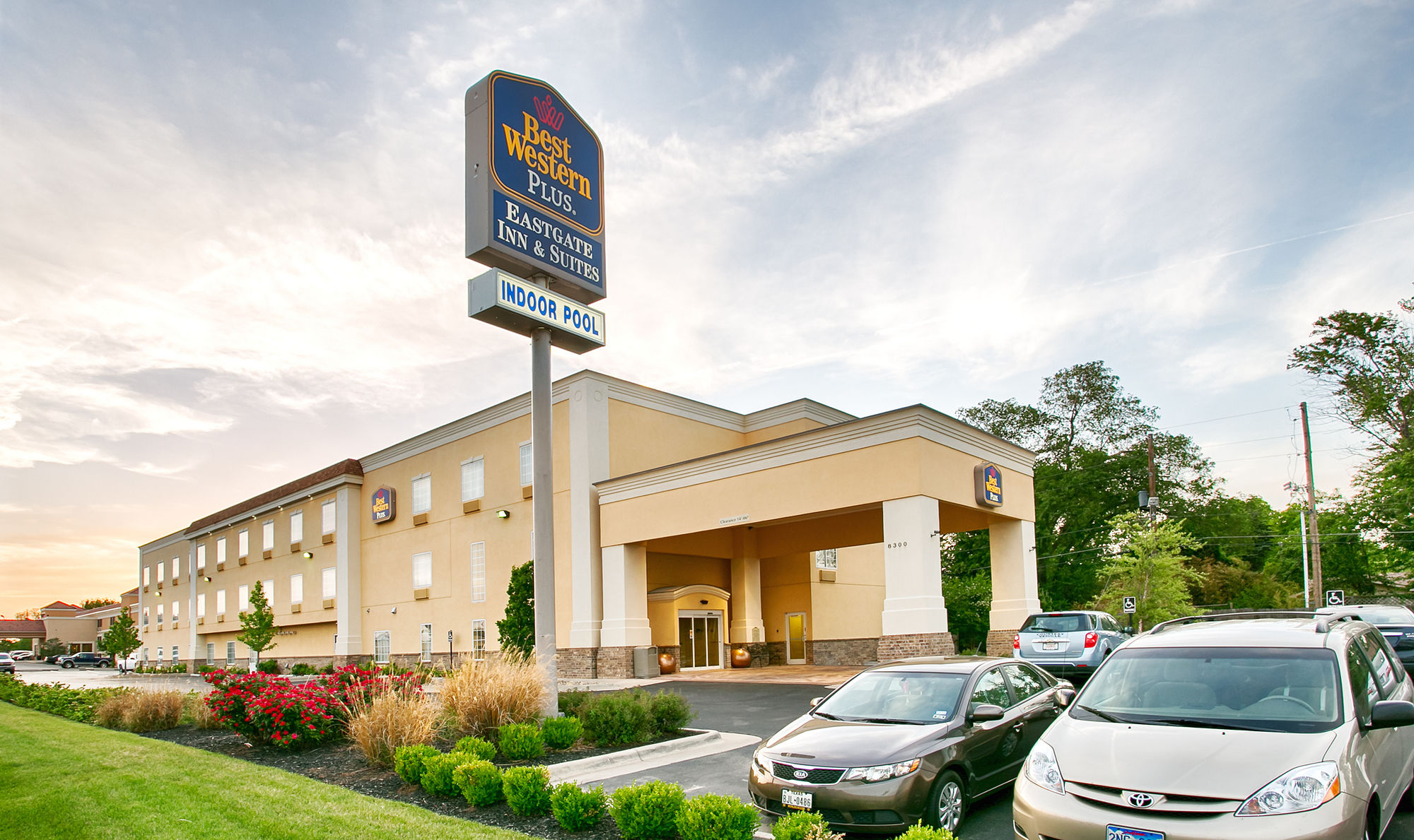 Фото Best Western Plus Eastgate Inn & Suites