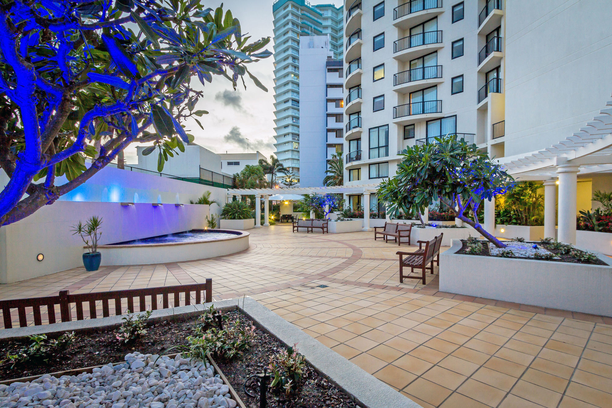 Фото Mantra Coolangatta Beach