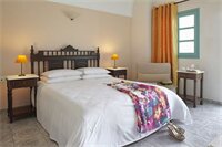 Фото Hotel Nikolas