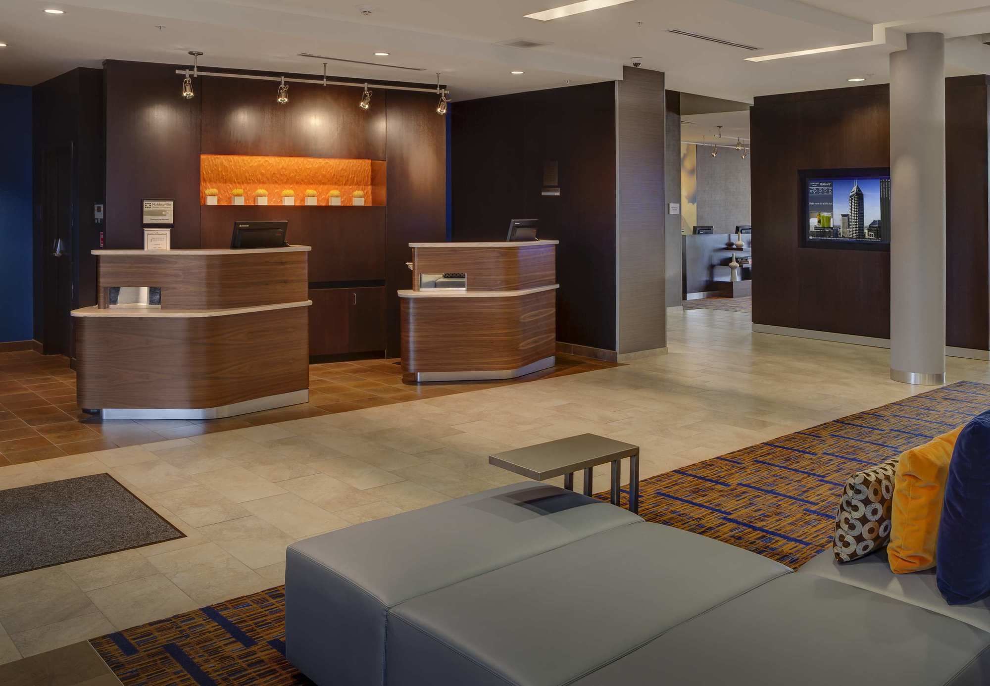 Фото Courtyard Indianapolis Noblesville