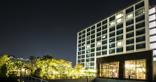 Гостиница Isquare Hotel в Кимхэ