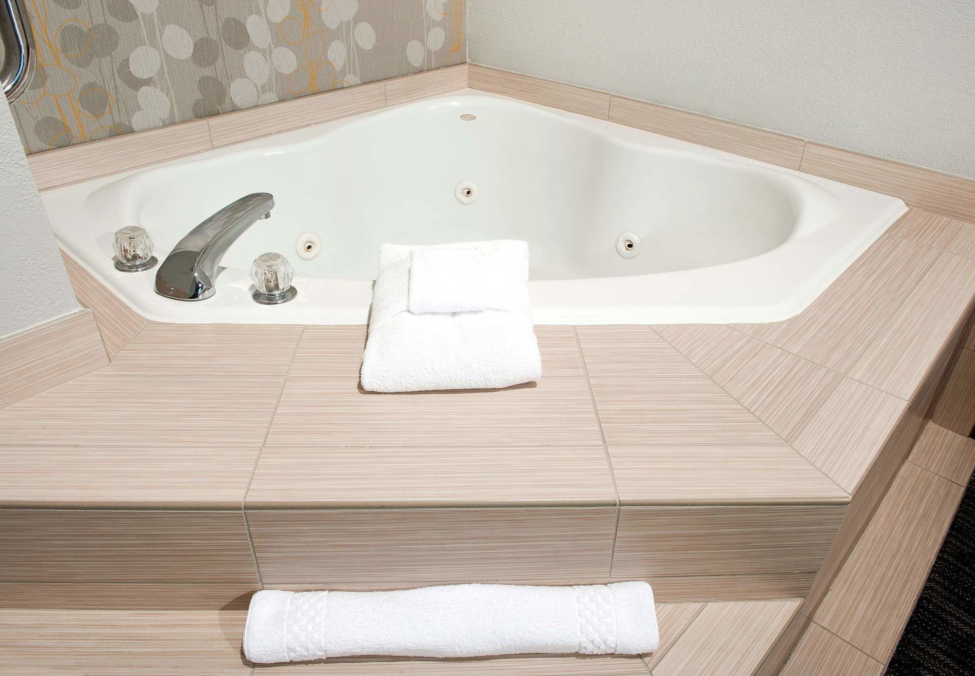 Фото Courtyard by Marriott Ballantyne