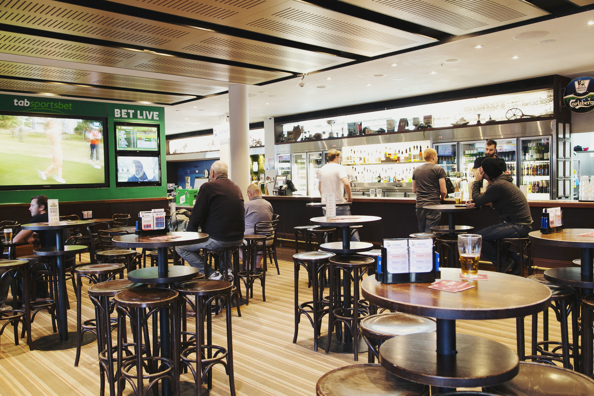 Фото Coogee Bay Hotel