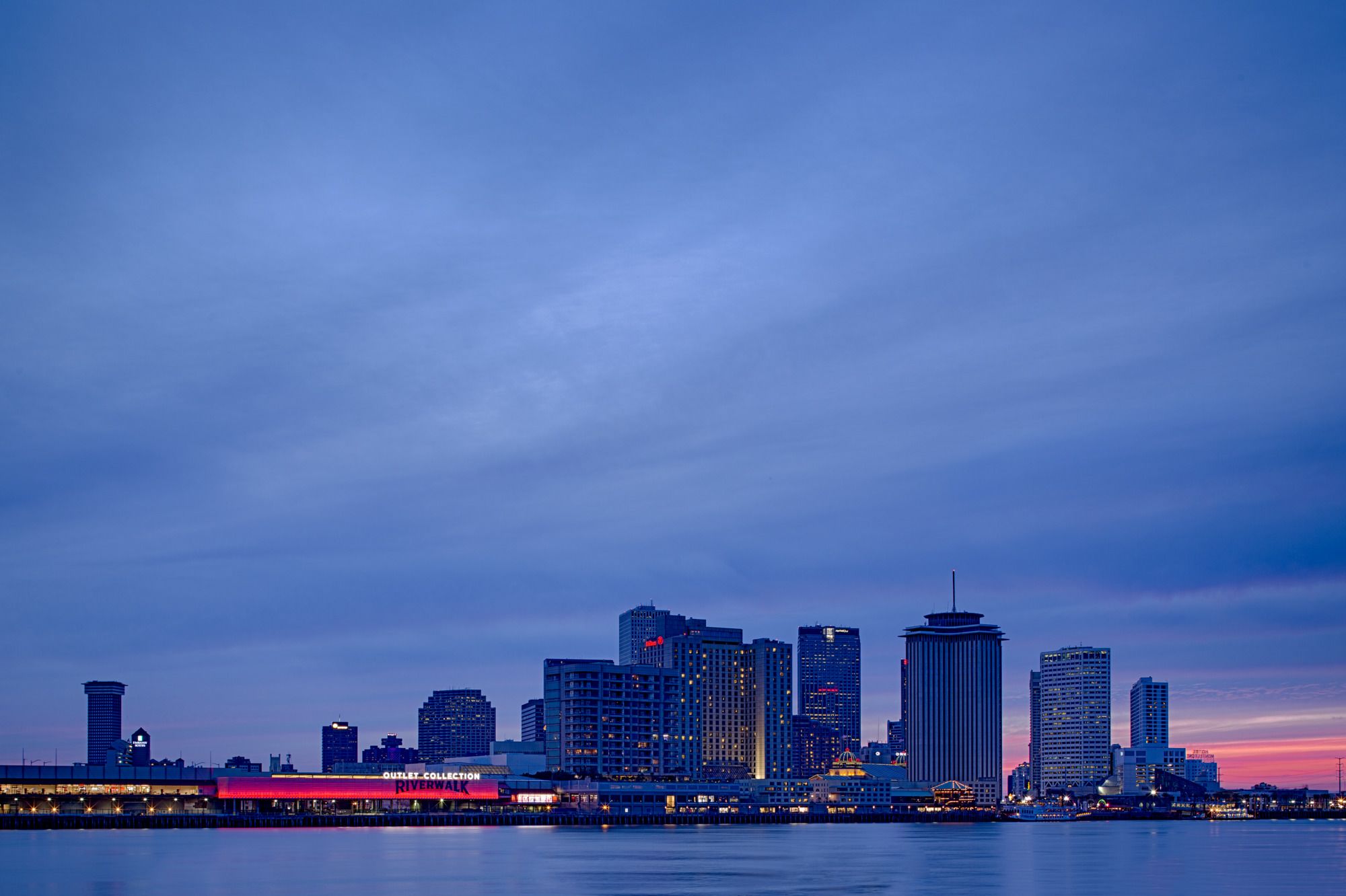 Фото Federal City Inn & Suites