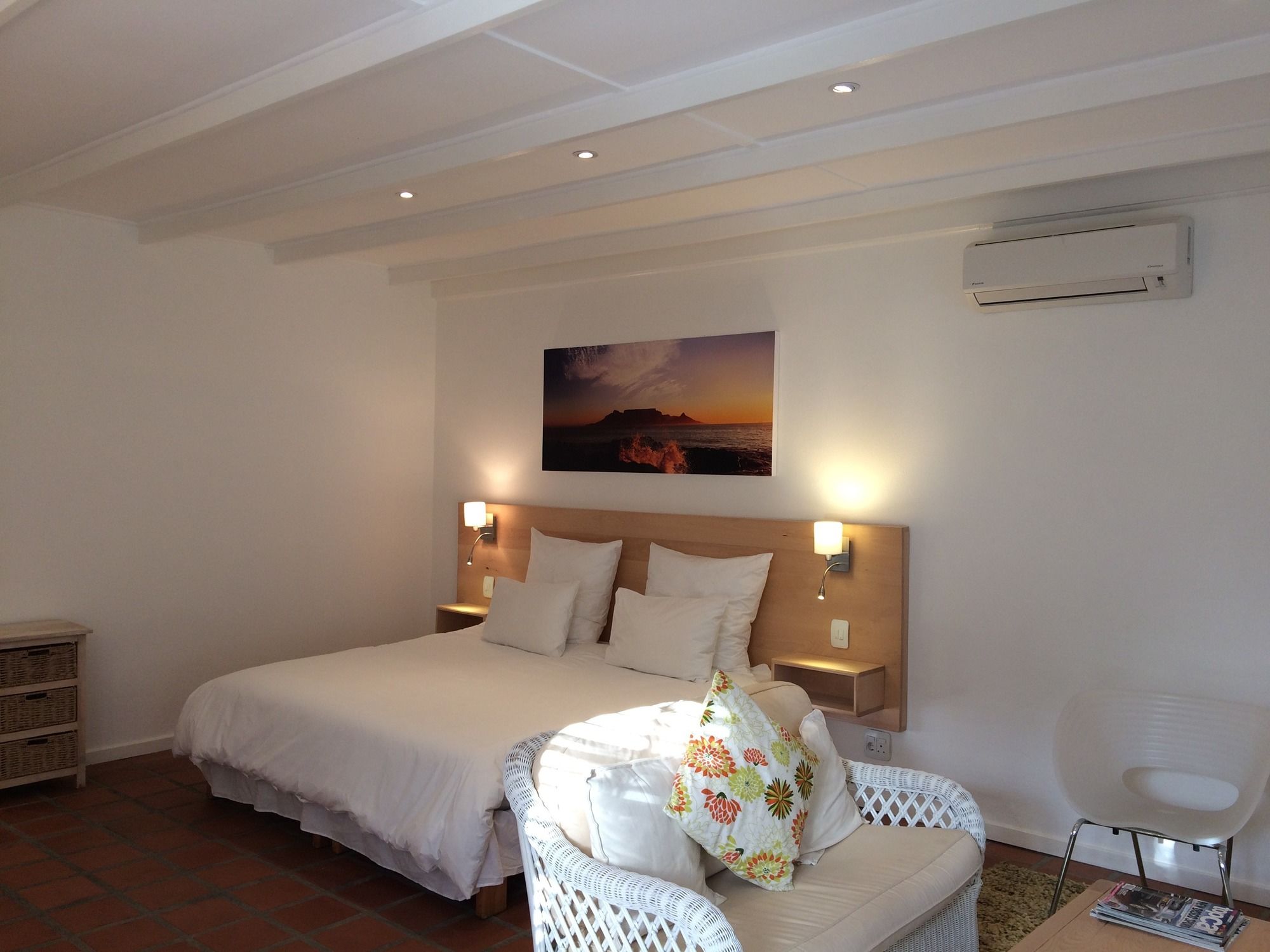 Фото Albourne Boutique Guest House