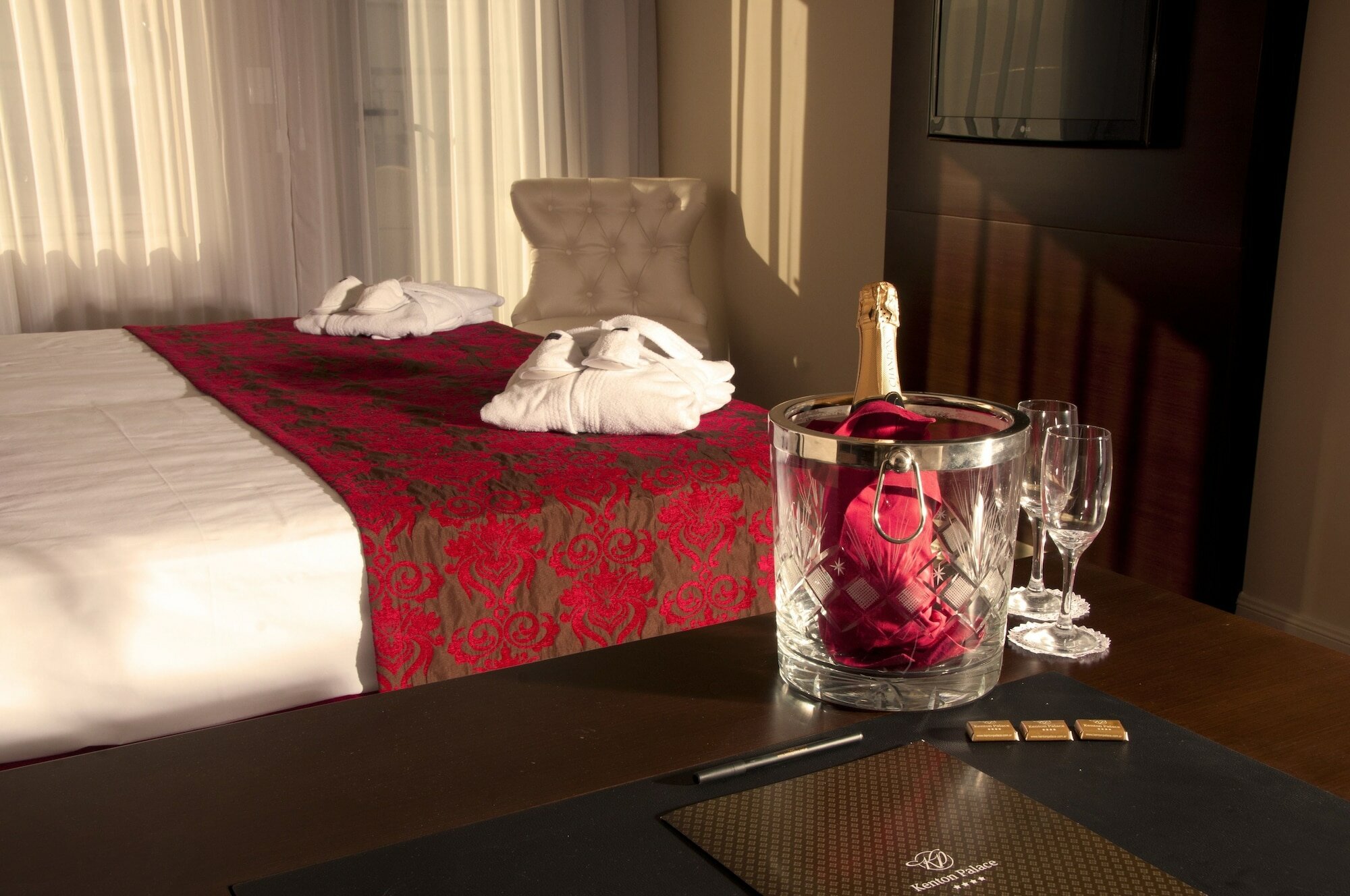 Фото Kenton Palace Buenos Aires Hotel